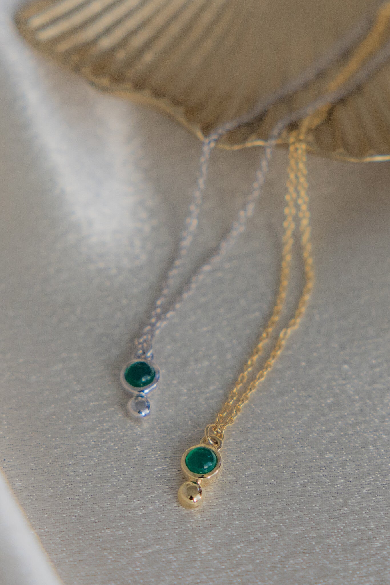 Green Agate and Metal Ball Necklace