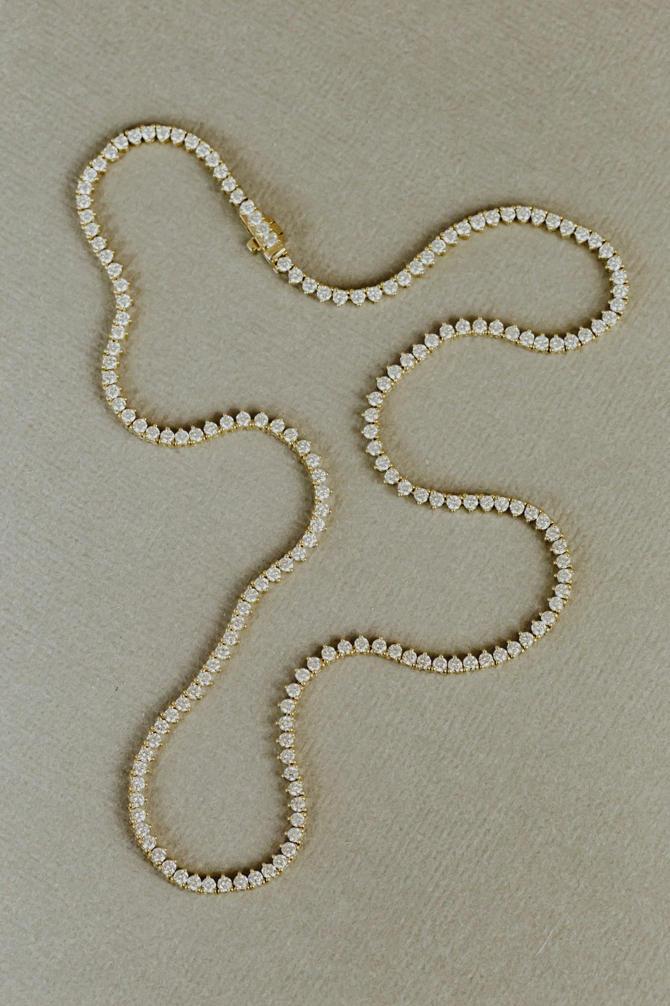 Three Prong Tennis Necklace