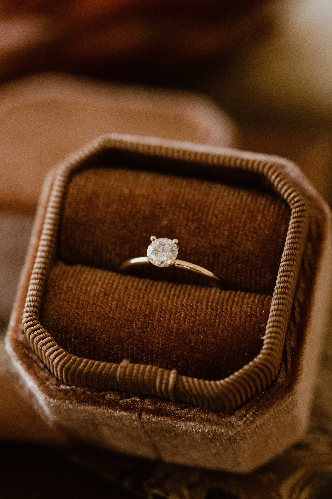 The Mini Maeve Round Solitaire