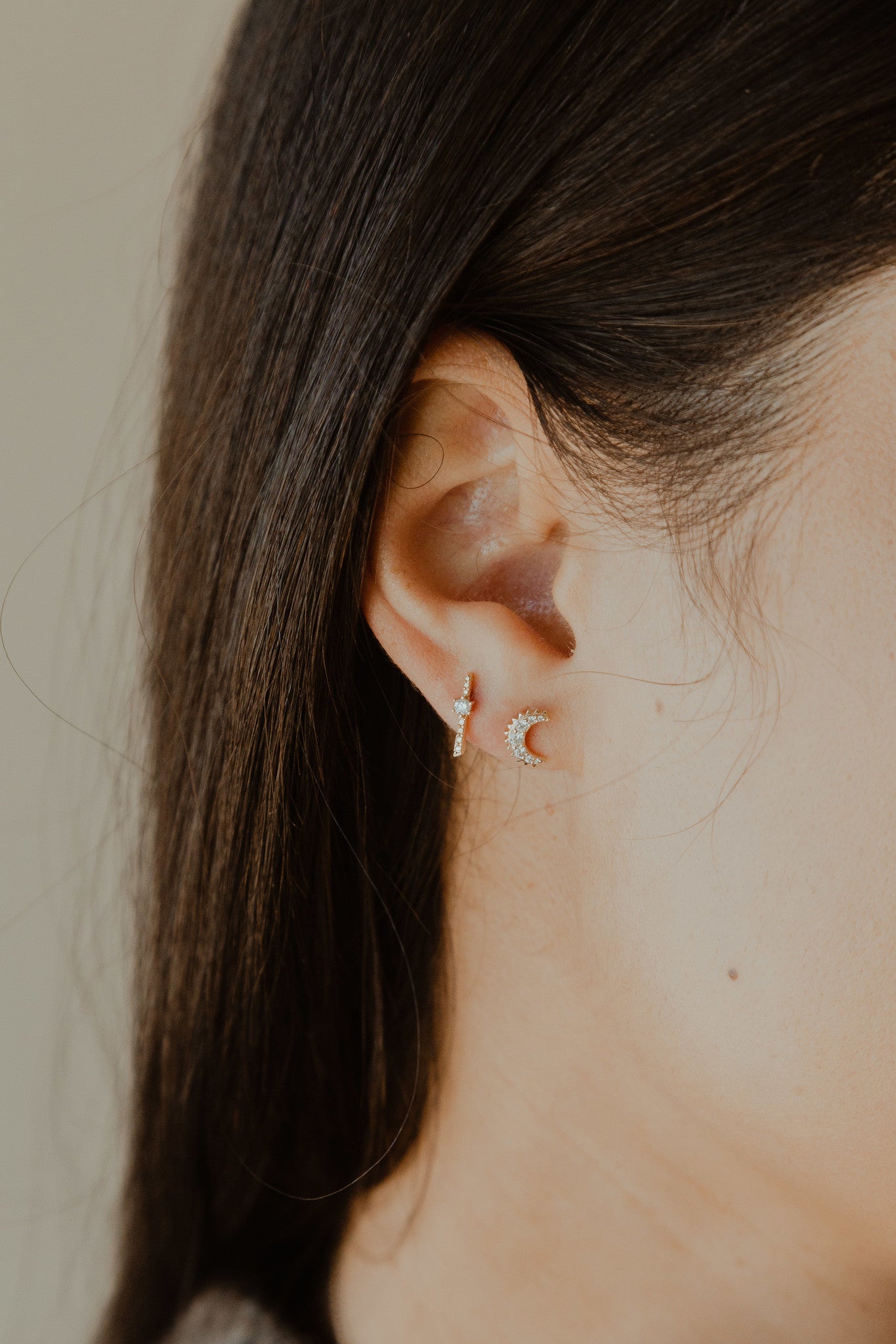 Beaded Bar Diamond Stud Earring