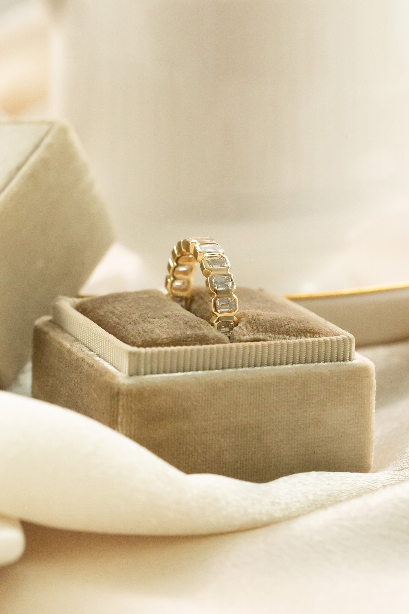 The Marlowe Emerald Cut Band