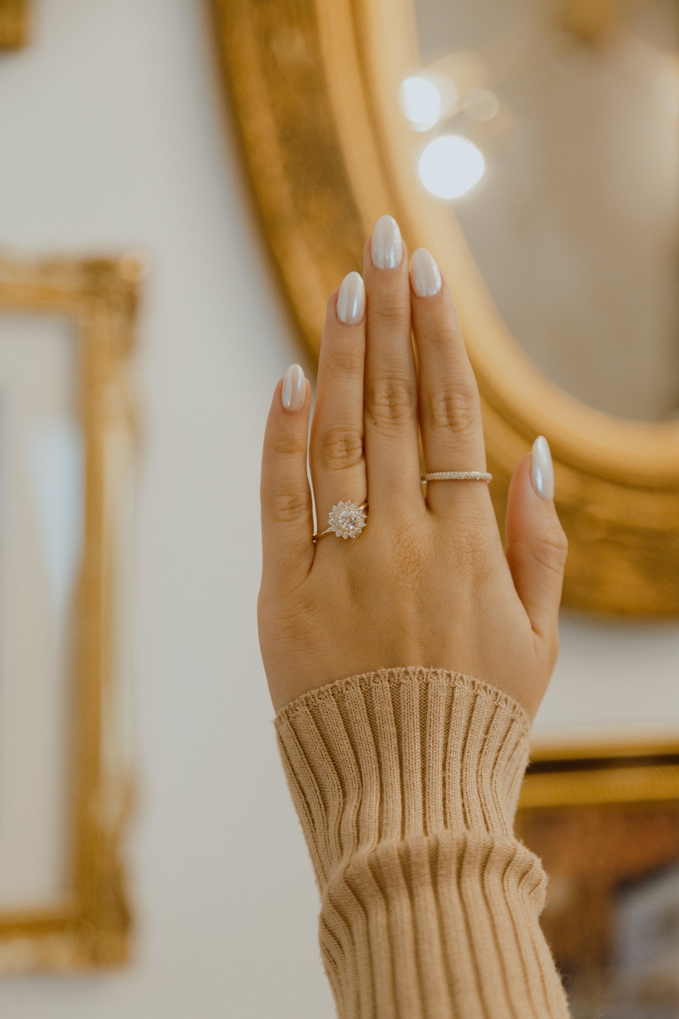 The Mini Soleil Round Ring