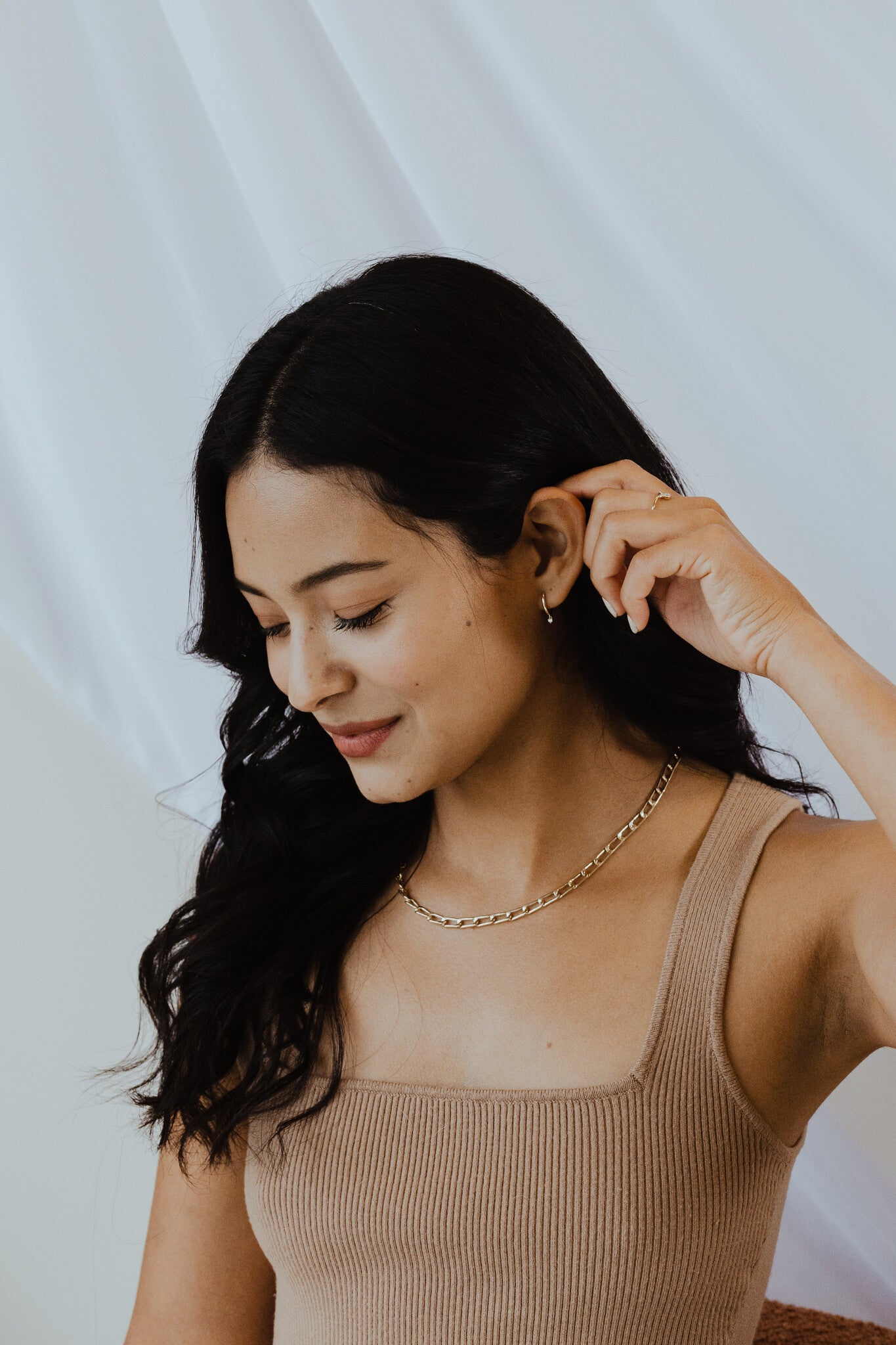 Round Diamond Huggie Hoop Earrings