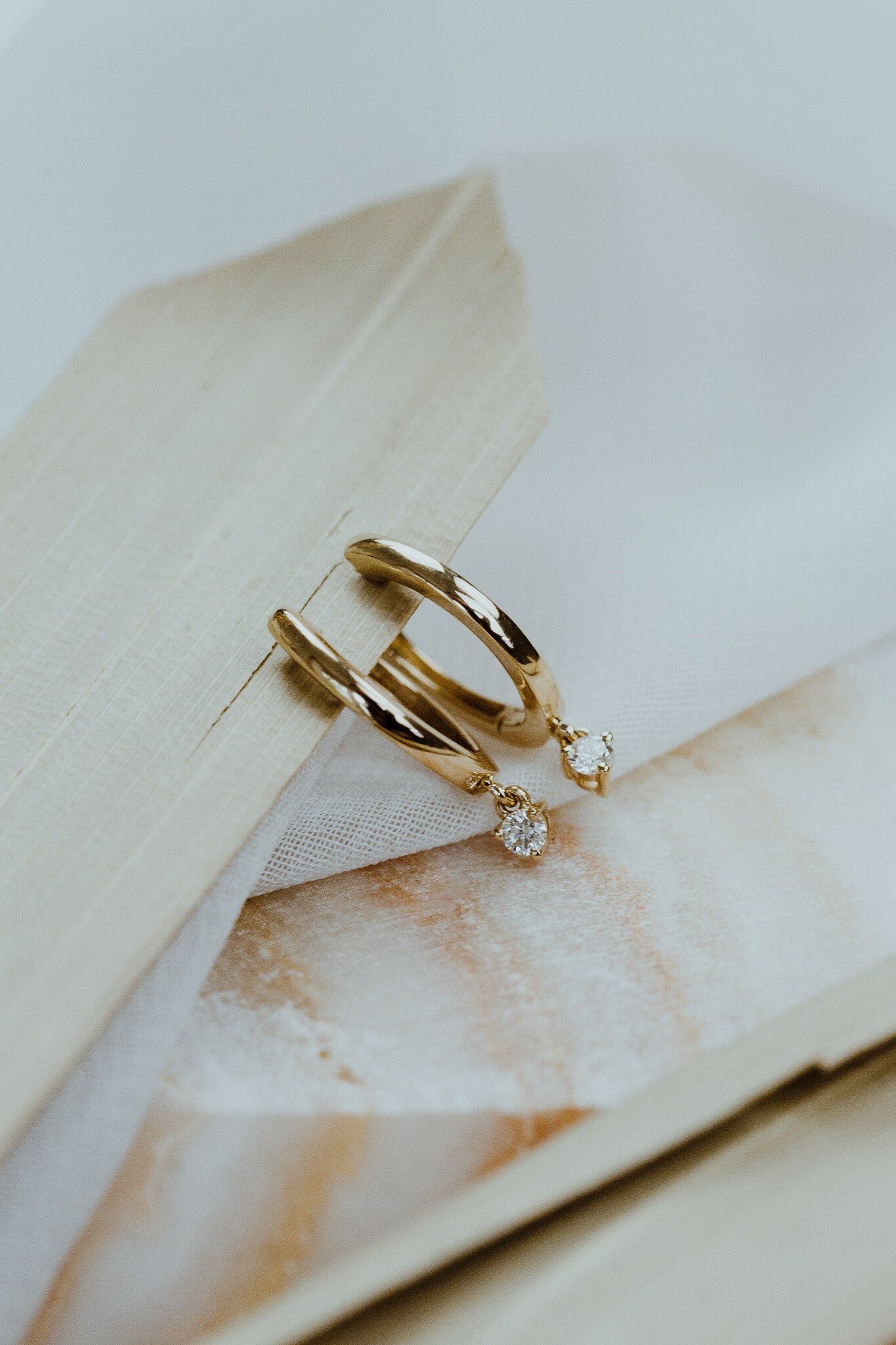 Round Diamond Huggie Hoop Earrings