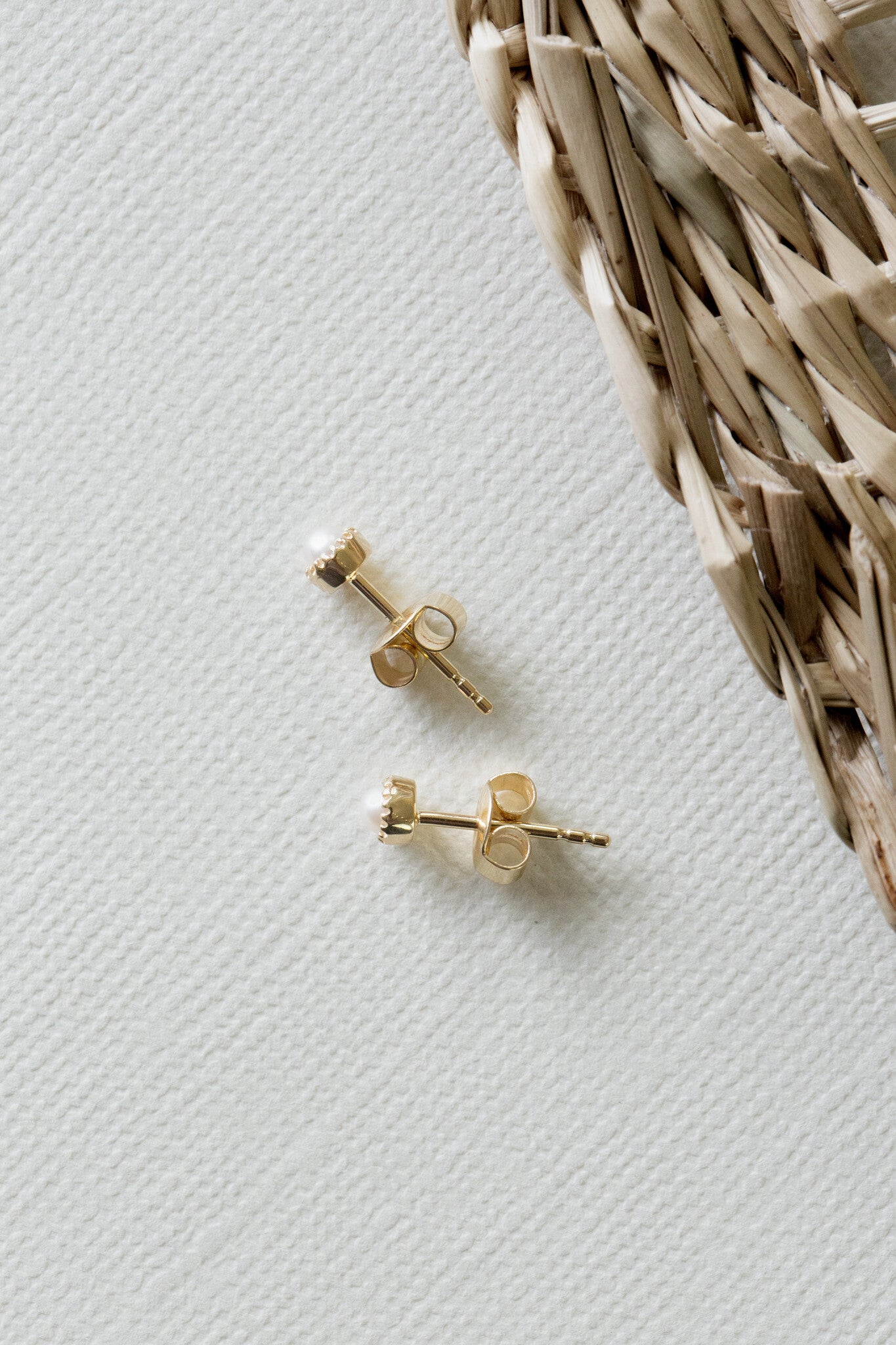 Pearl Milgrain Bezel Stud Earrings