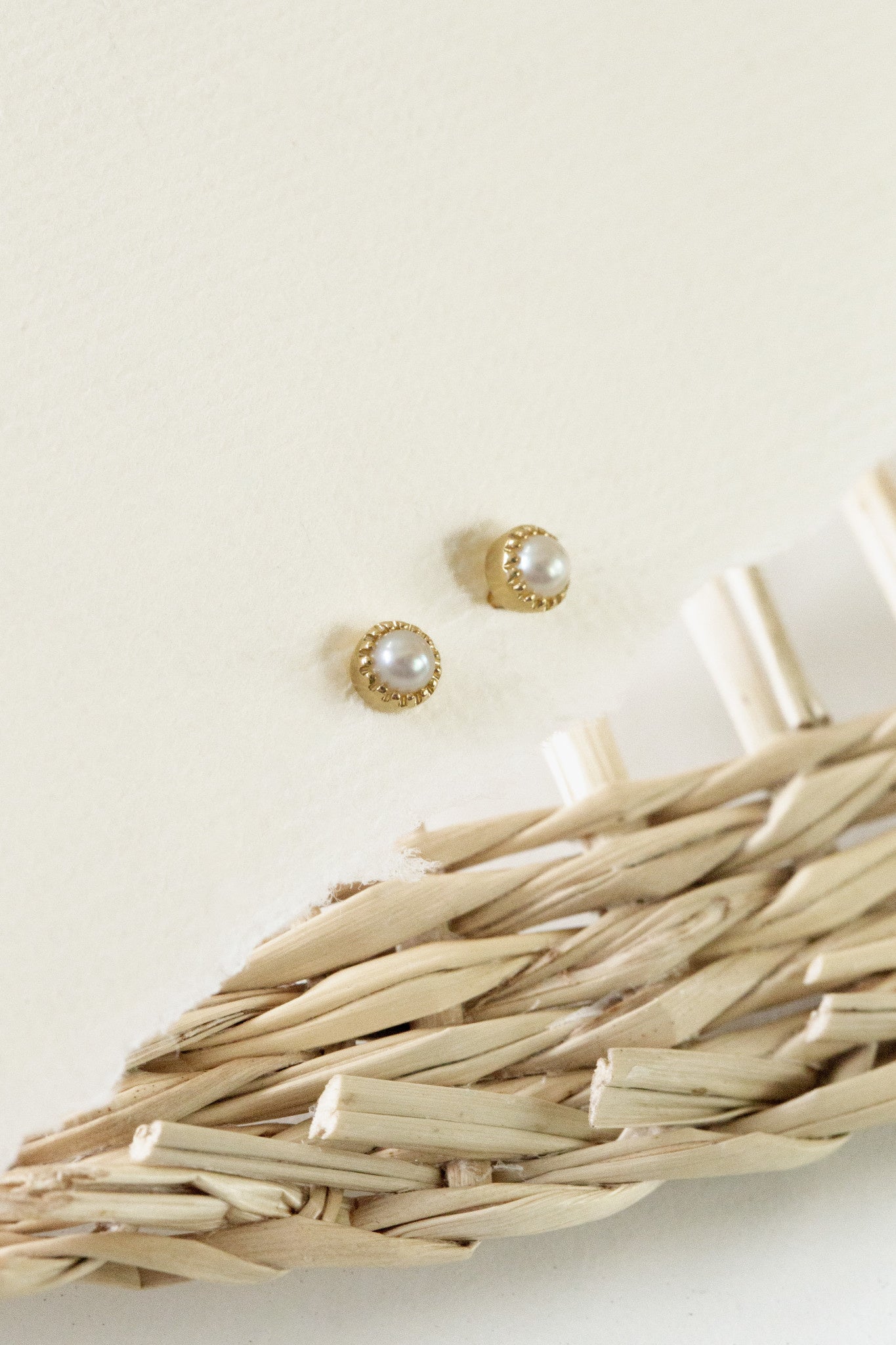 Pearl Milgrain Bezel Stud Earrings