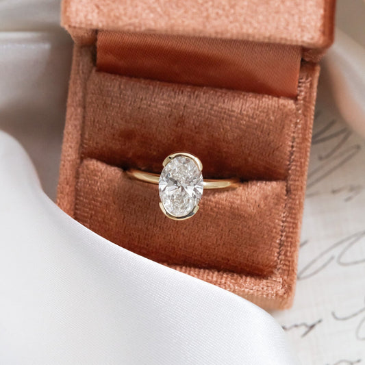 The Zadie Oval Solitaire