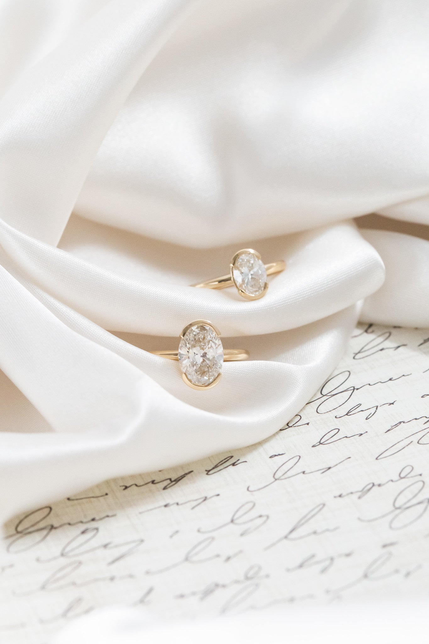 The Zadie Oval Solitaire