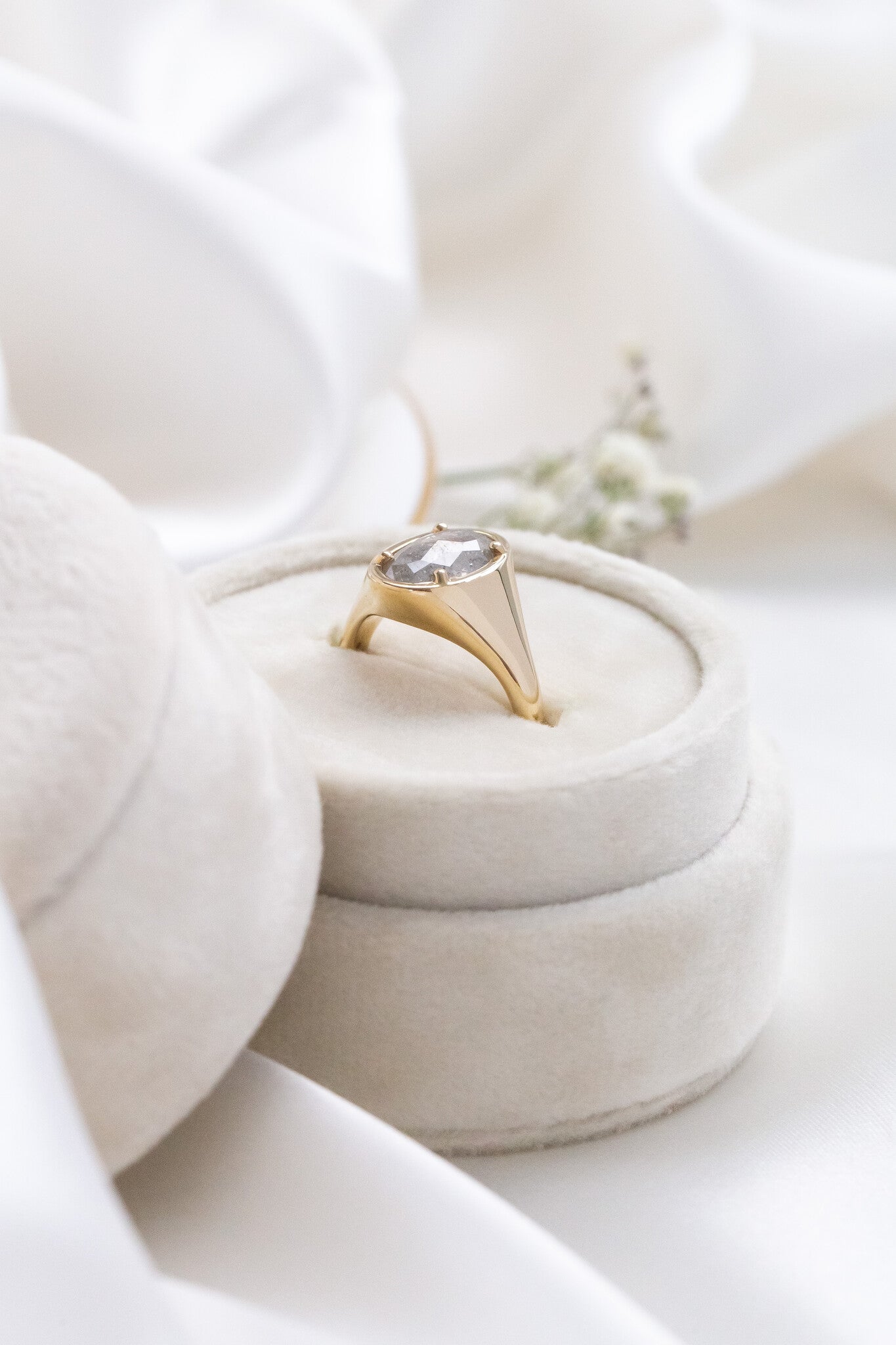 The Lennox 2.18 ct Oval Galaxy Diamond Signet Style Ring