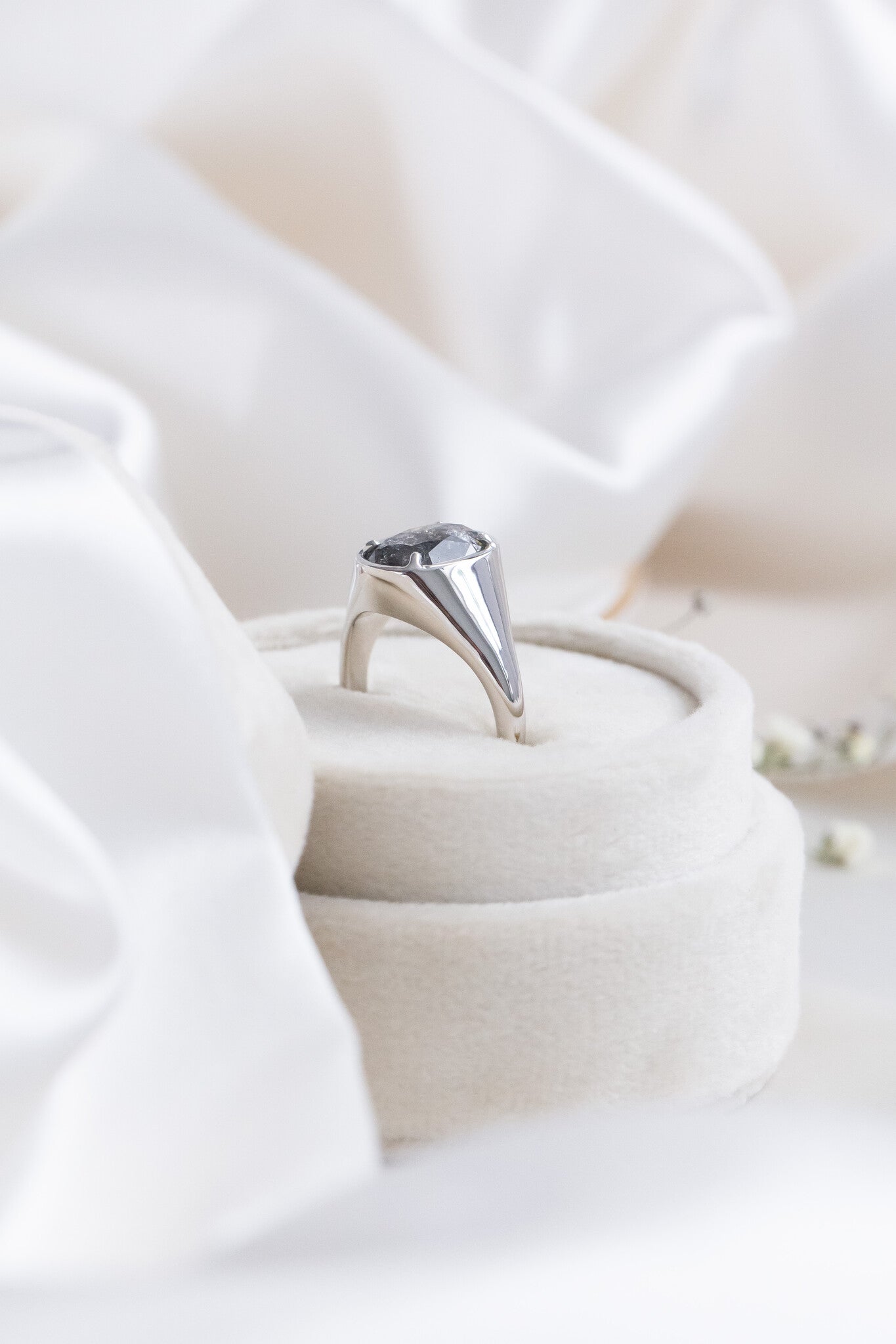 The Lennox 2.97 ct Oval Galaxy Diamond Signet Style Ring