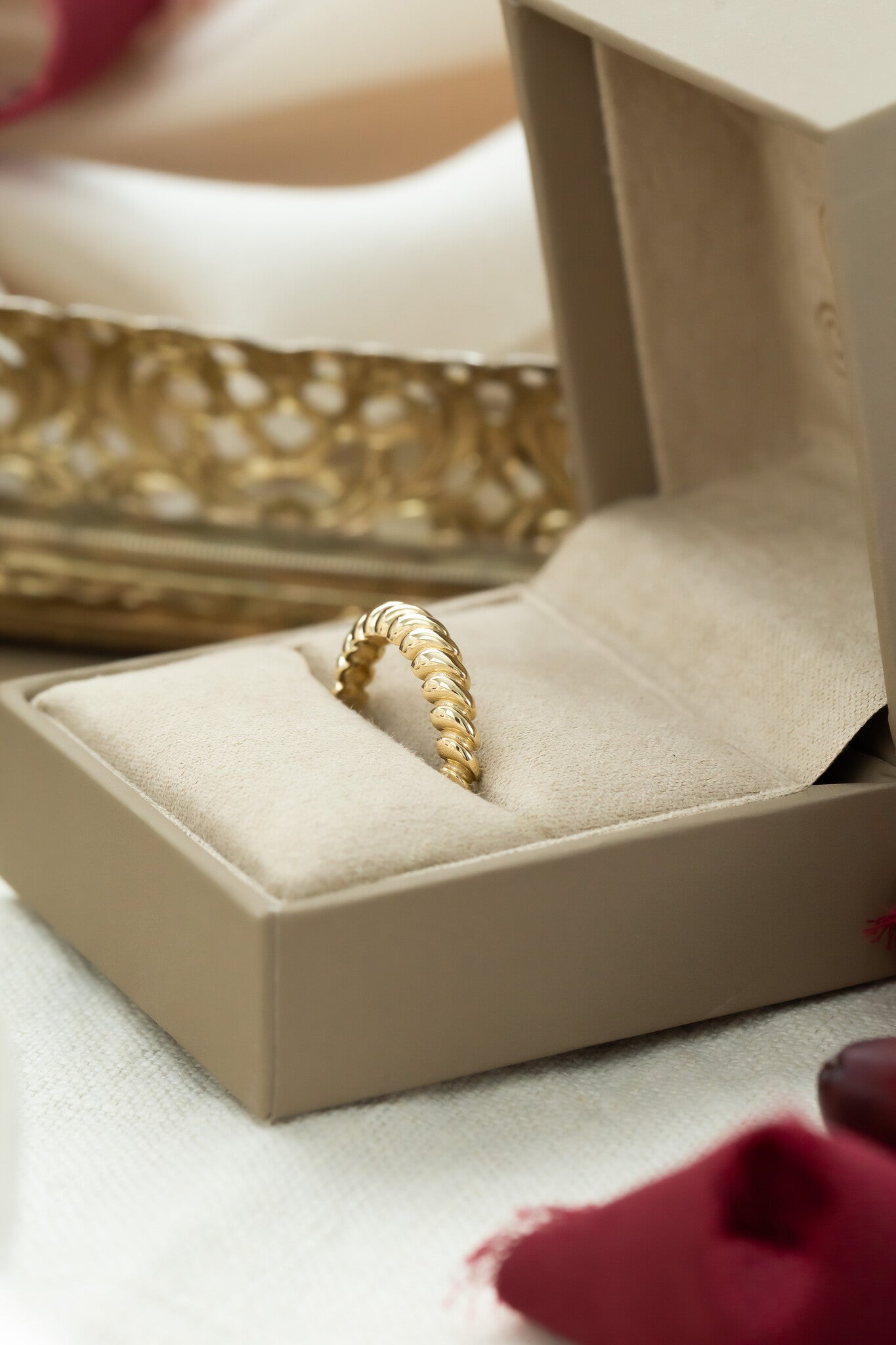 Tapered Rope Texture Band