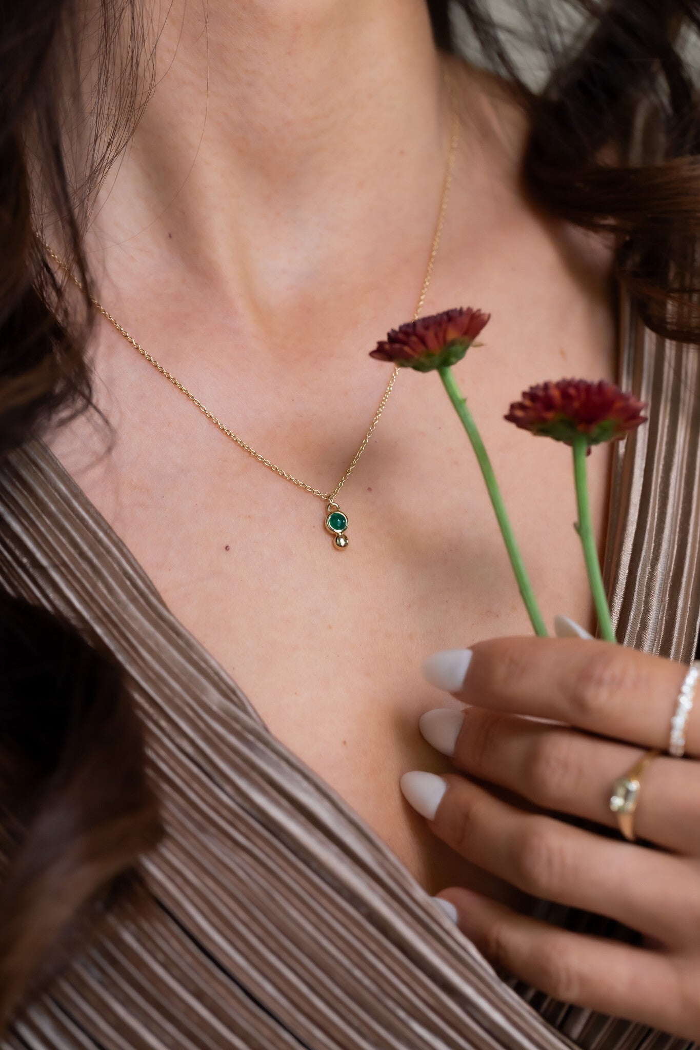 Green Agate and Metal Ball Necklace
